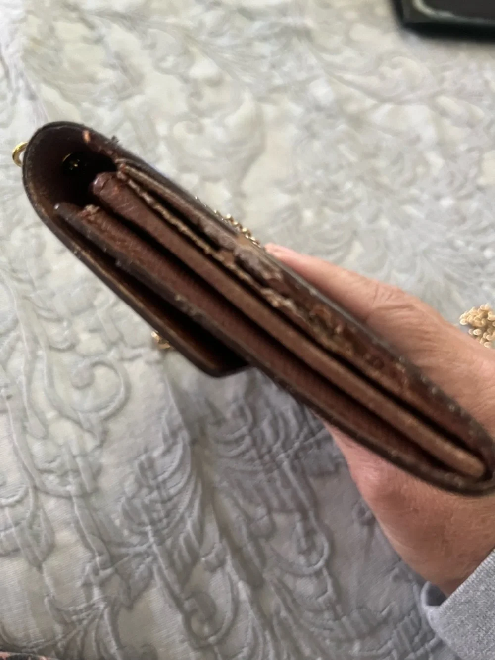 💯Authentic Louis Vuitton Sarah Long Wallet converted into a crossbody w/chain - Picture 11 of 11